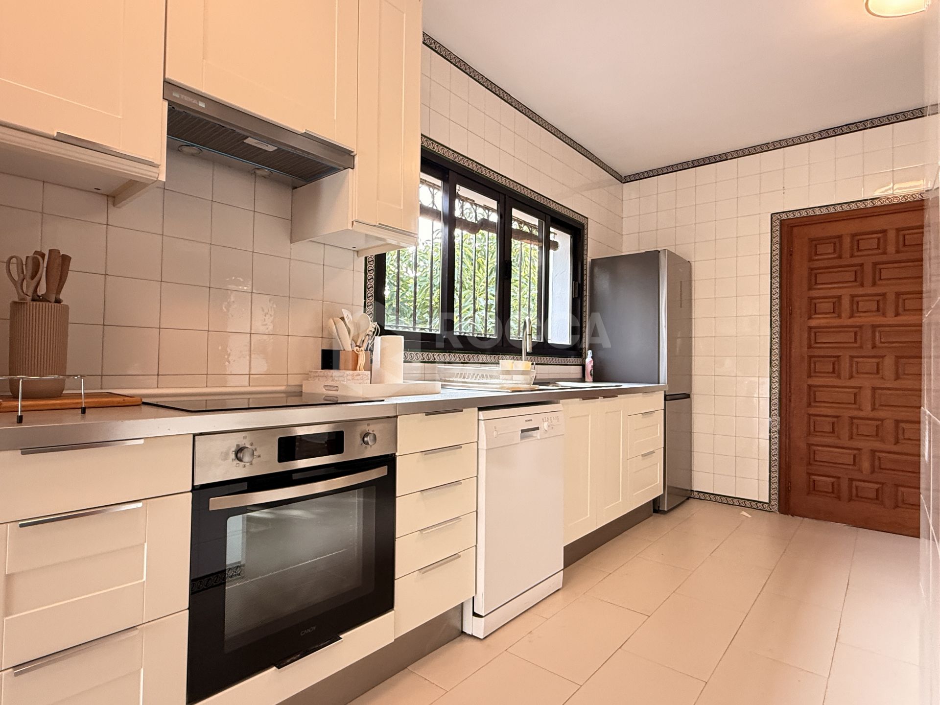 Mediterranean Elegance by the Sea in Estepona