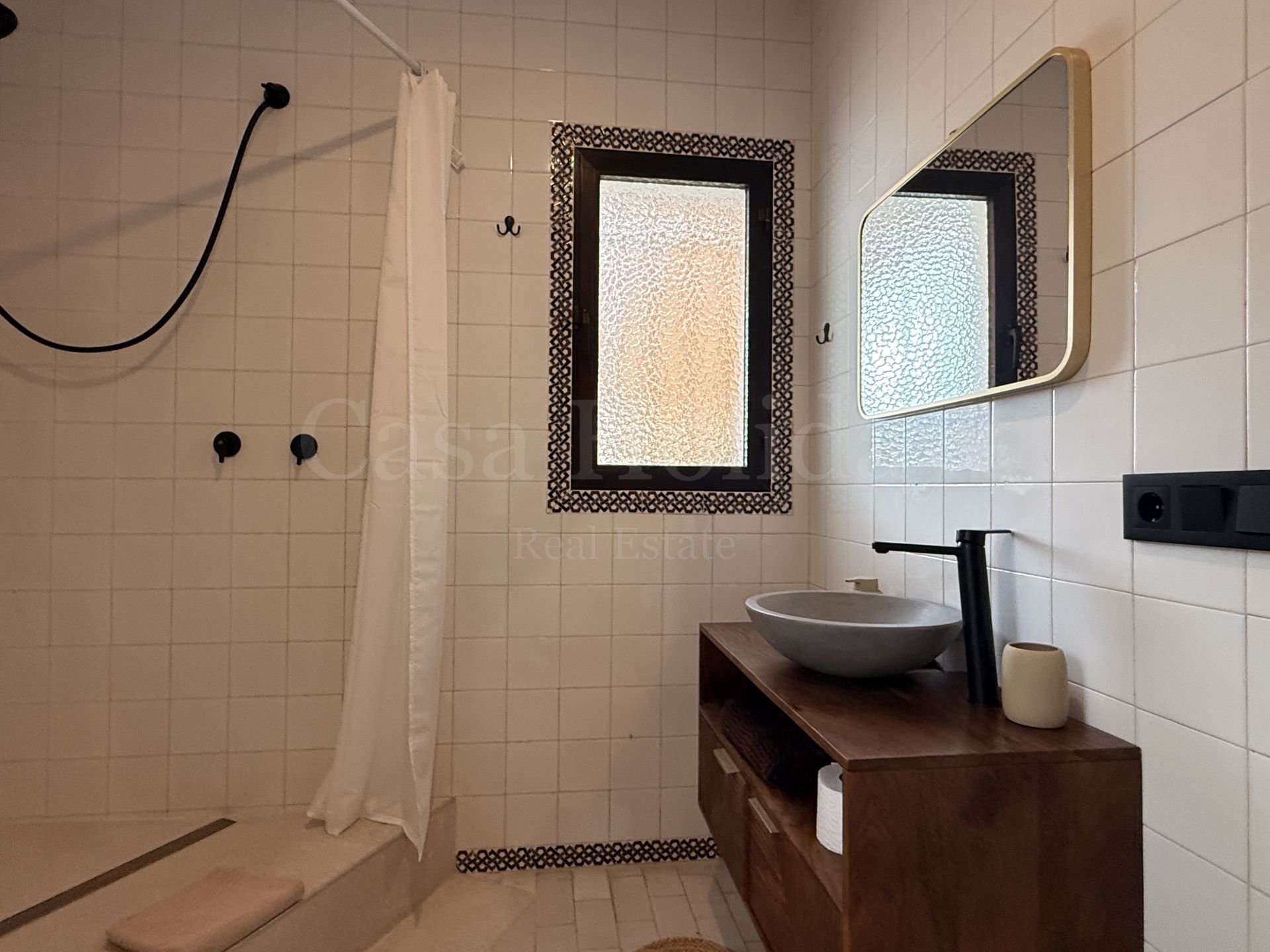 Villa en El Paraiso Playa, Estepona