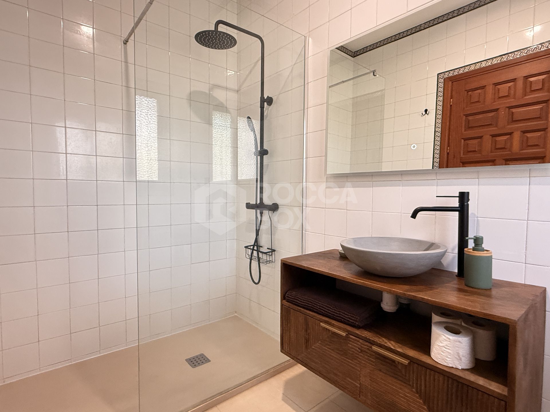 Mediterranean Elegance by the Sea in Estepona