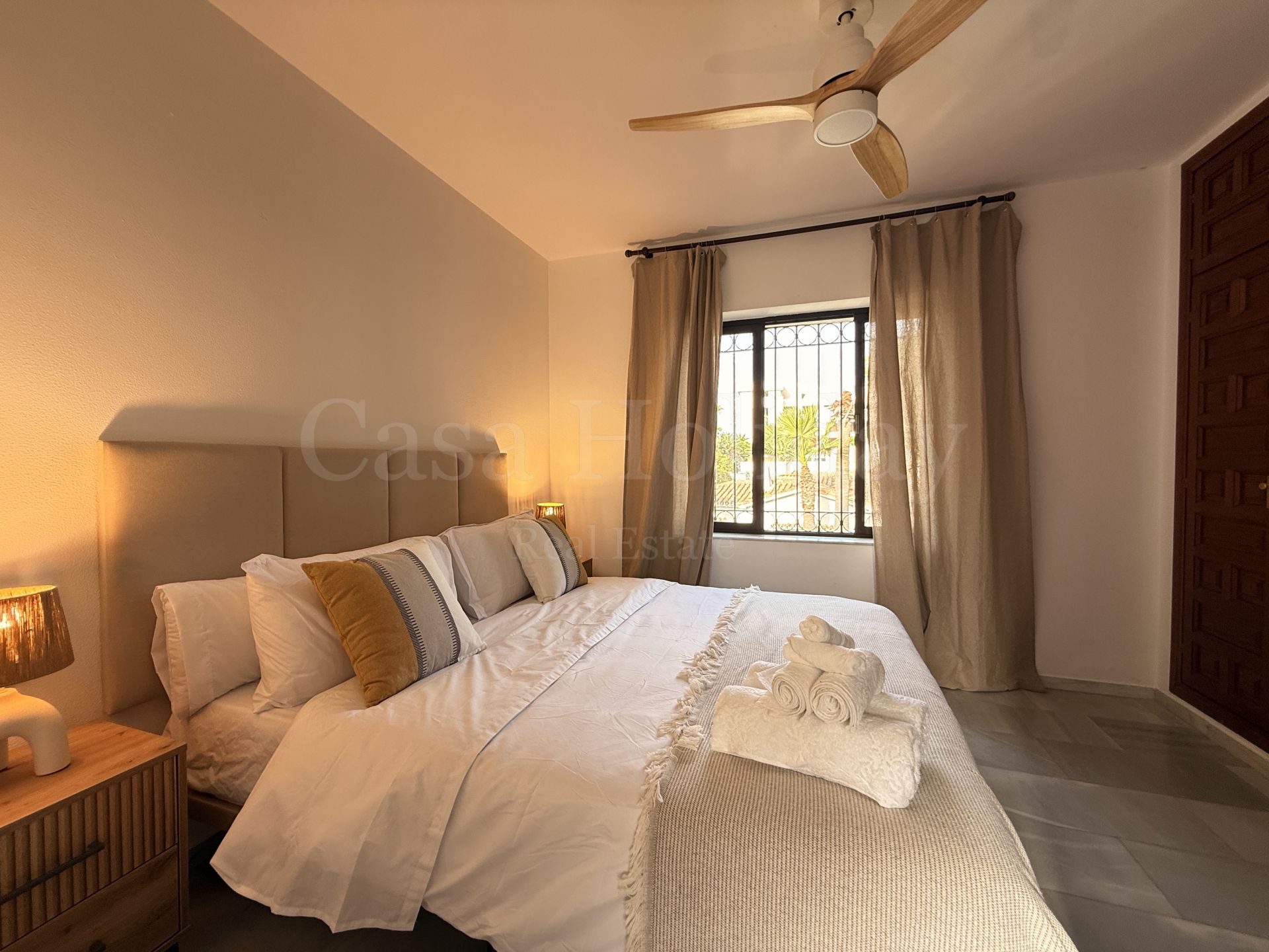 Villa en El Paraiso Playa, Estepona