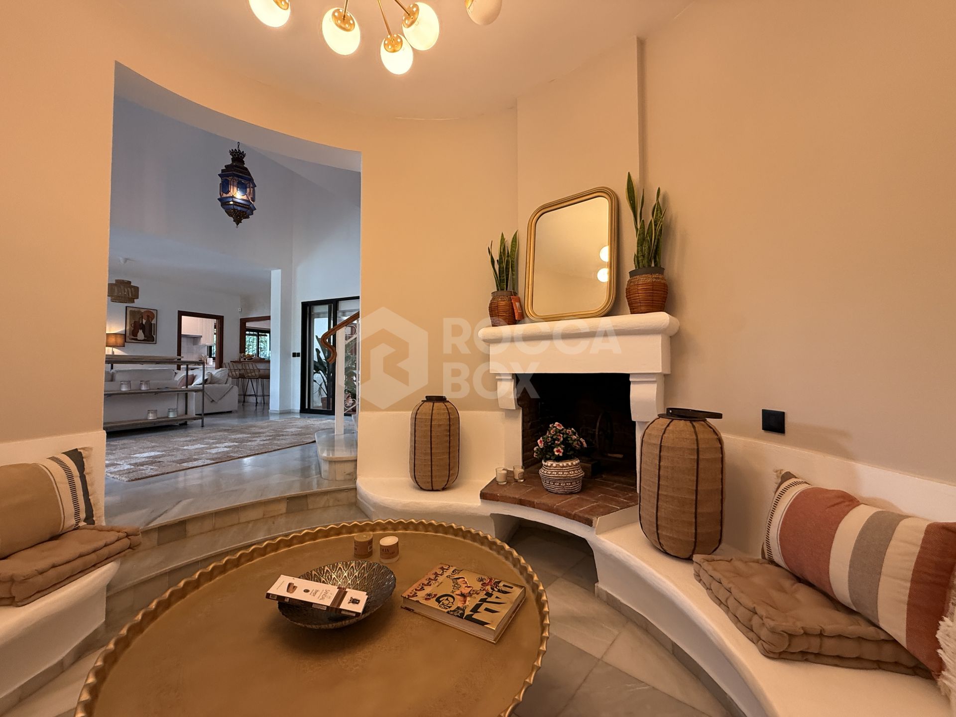 Mediterranean Elegance by the Sea in Estepona