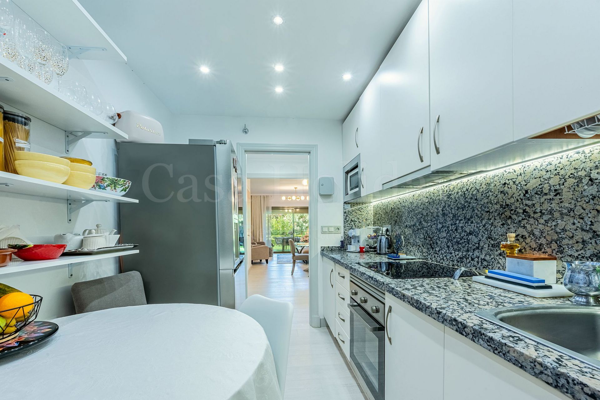 Apartamento Planta Baja en Benatalaya, Estepona