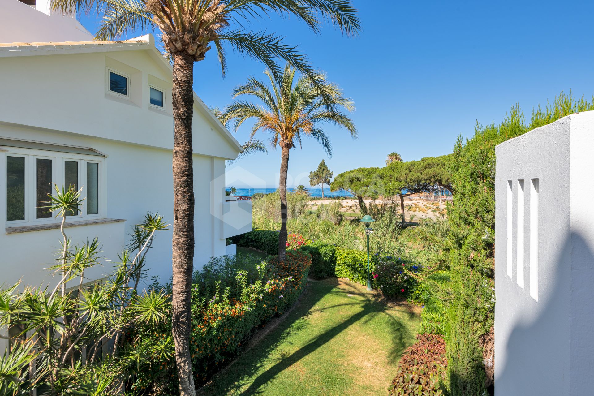 Elegant 3-Bedroom Apartment in Los Monteros Palm Beach – Coastal Luxury Redefined