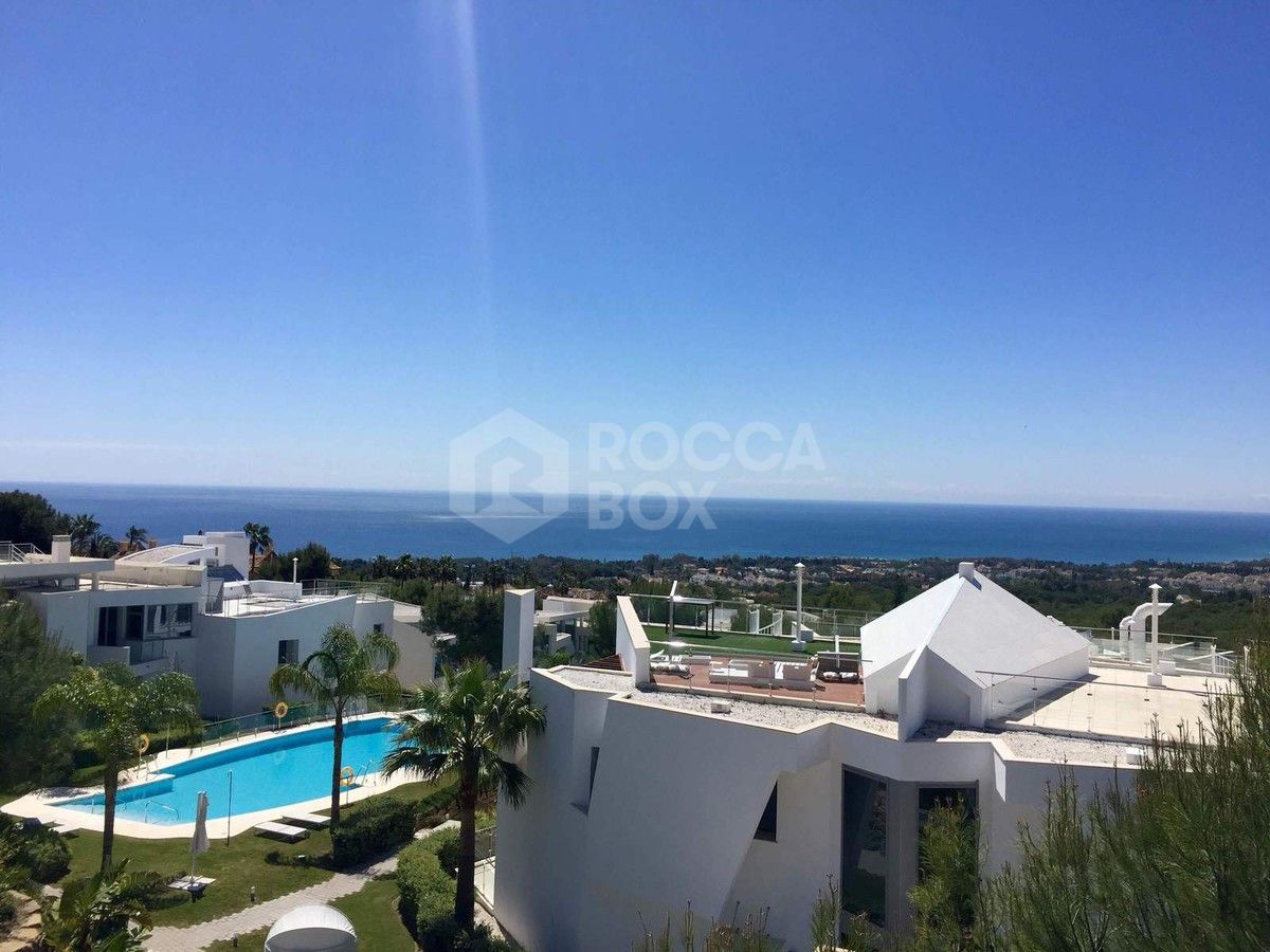 Town House for sale in Meisho Hills, Marbella Golden Mile