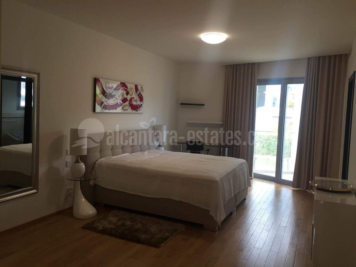 Town House in Meisho Hills, Marbella