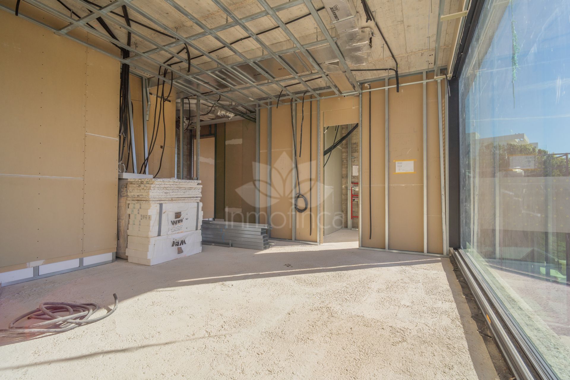 Villa en La Alqueria, Benahavis