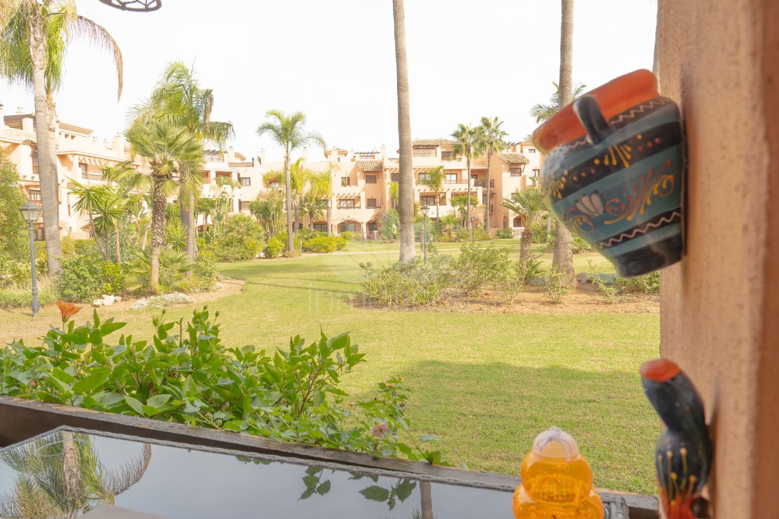 Apartamento Planta Baja en Hacienda del Sol, Estepona