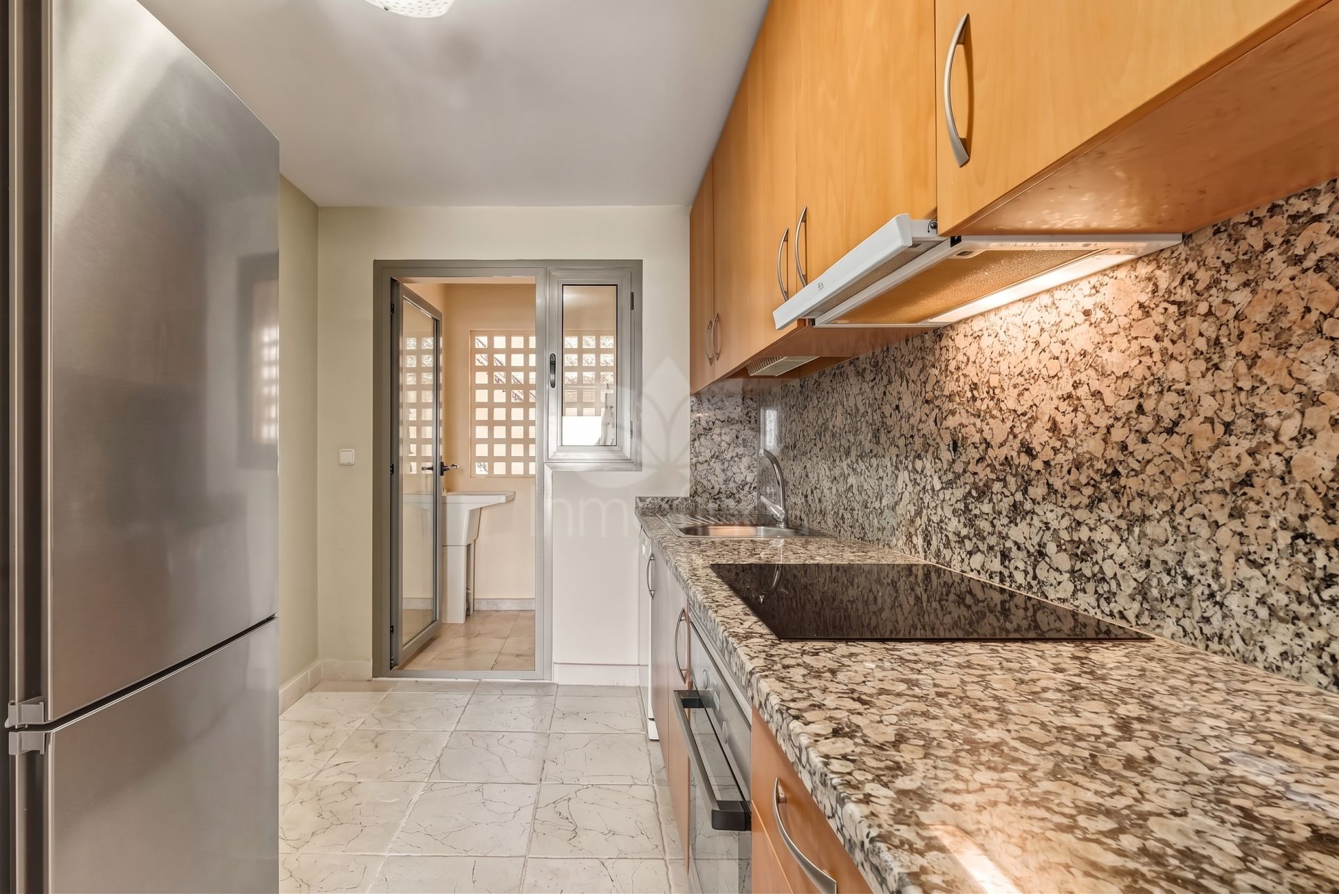 Ground Floor Apartment in Benatalaya, Estepona