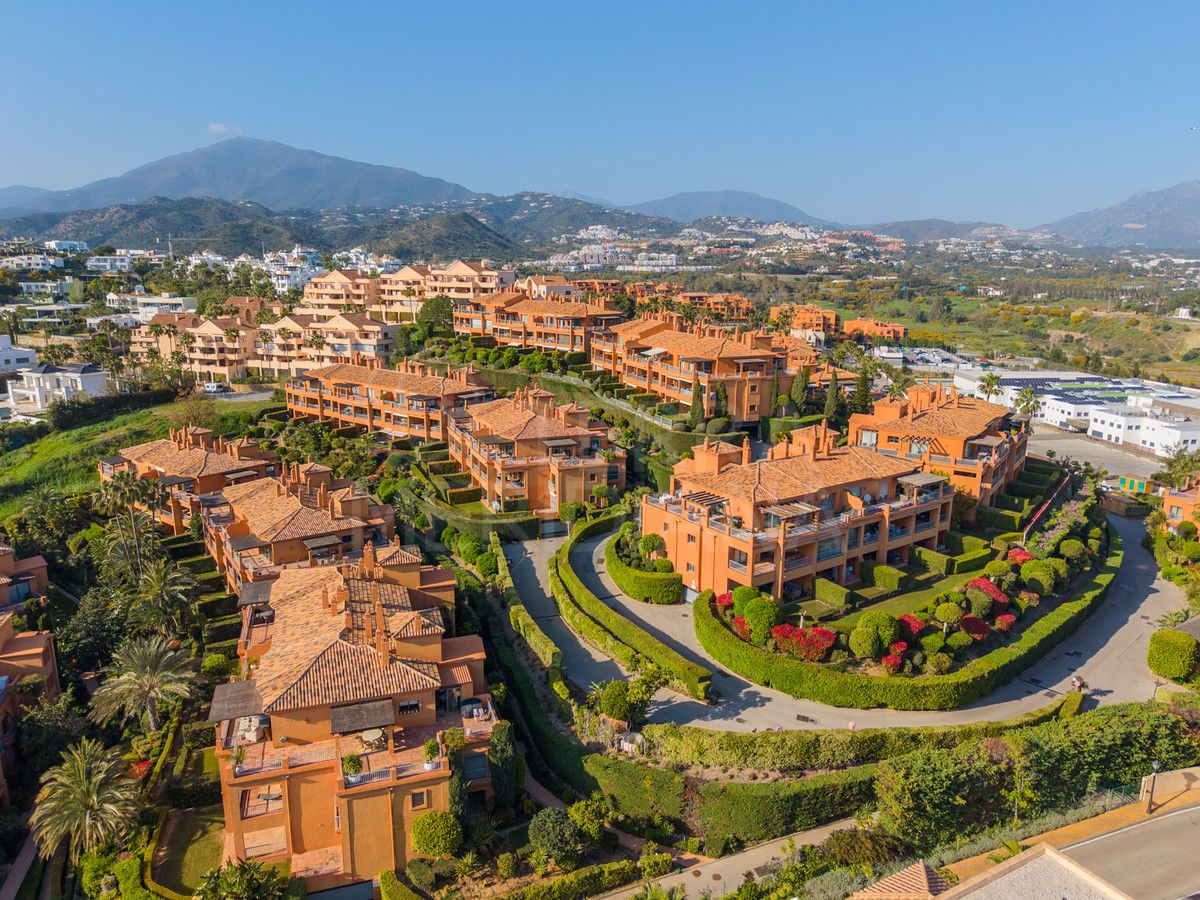 Ground Floor Apartment in Benatalaya, Estepona