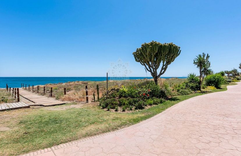 Apartment in Costalita, Estepona