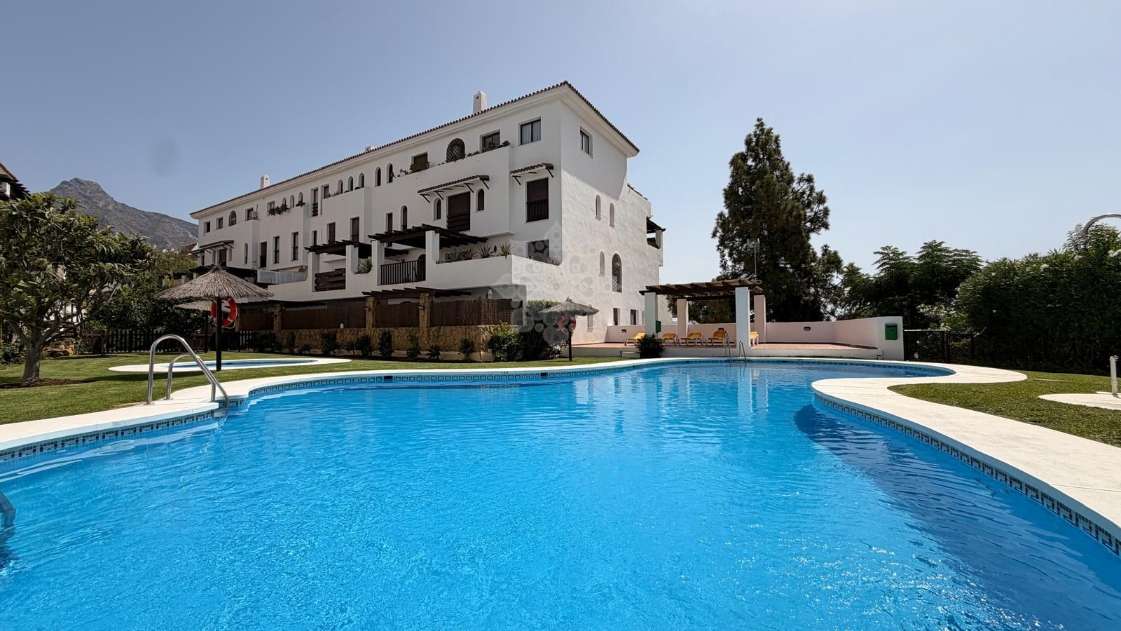 Apartamento en Coto Real II, Marbella