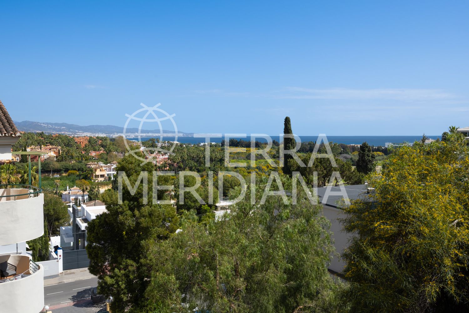 Apartment in Señorio de Aloha, Marbella