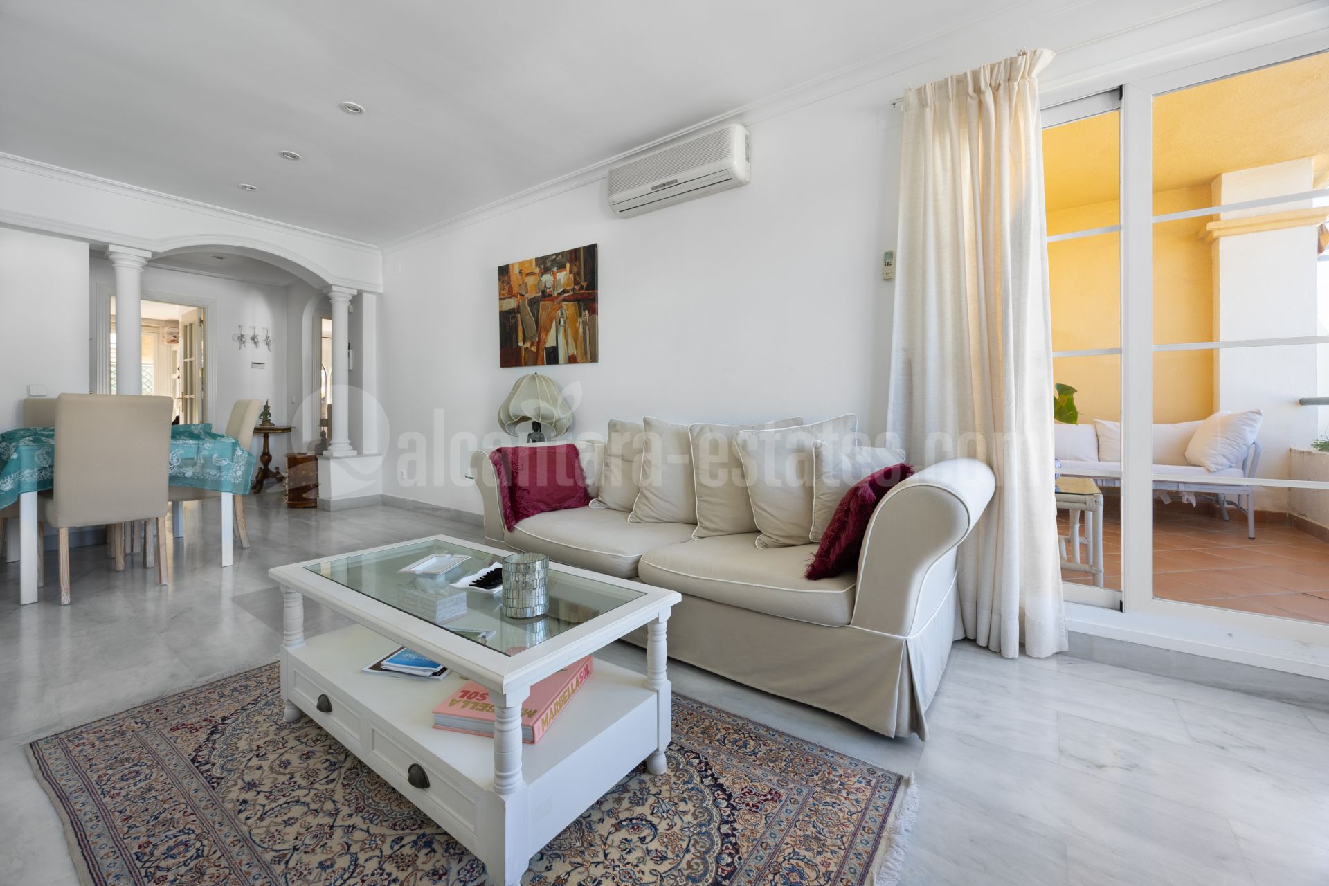 Apartment in Señorio de Aloha, Marbella