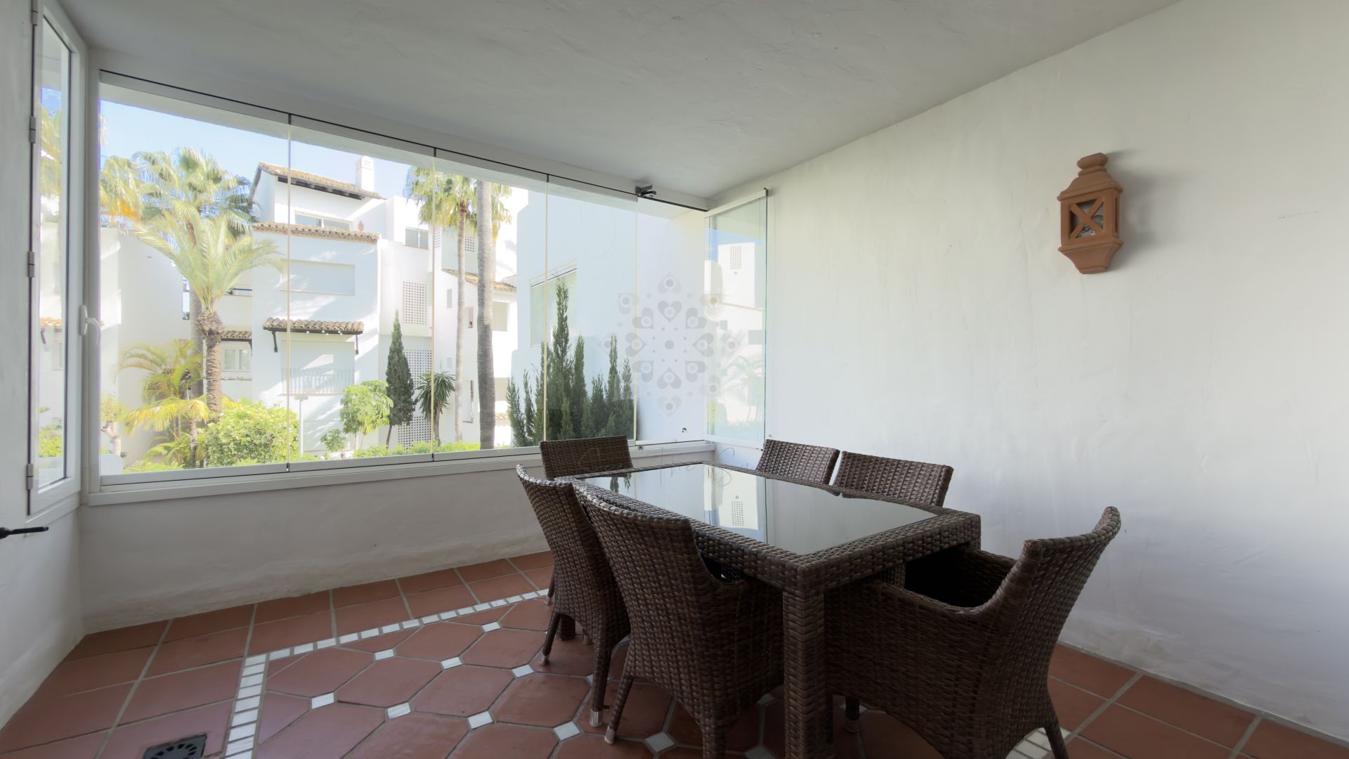 Apartamento en Beach Side New Golden Mile, Estepona
