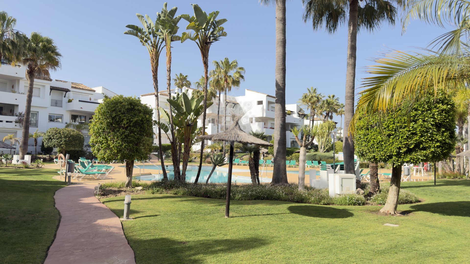 Apartamento en Beach Side New Golden Mile, Estepona