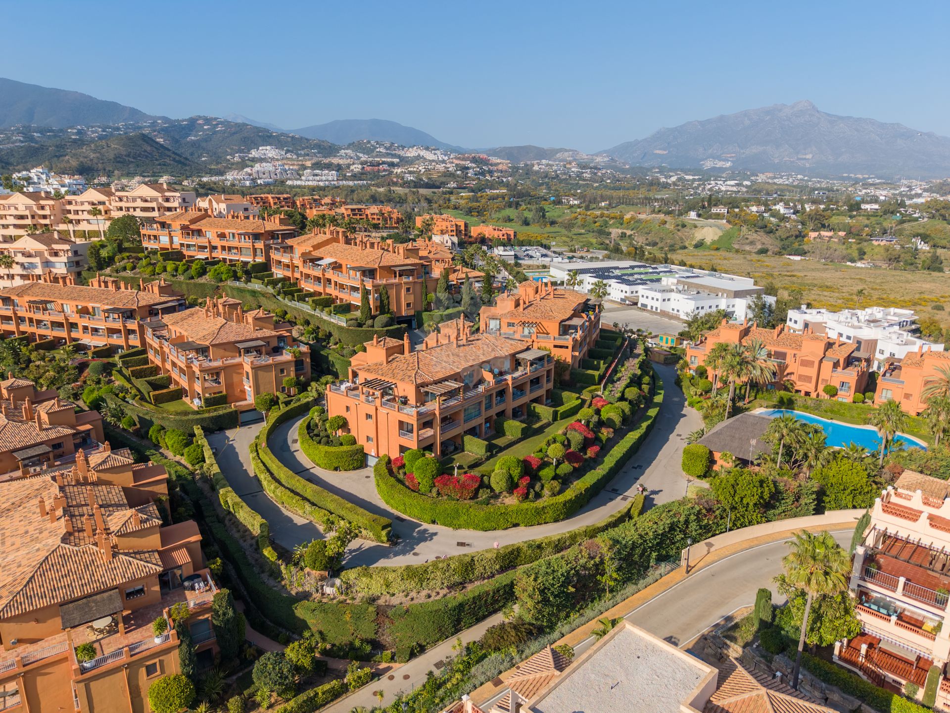 Ground Floor Apartment in Benatalaya, Estepona