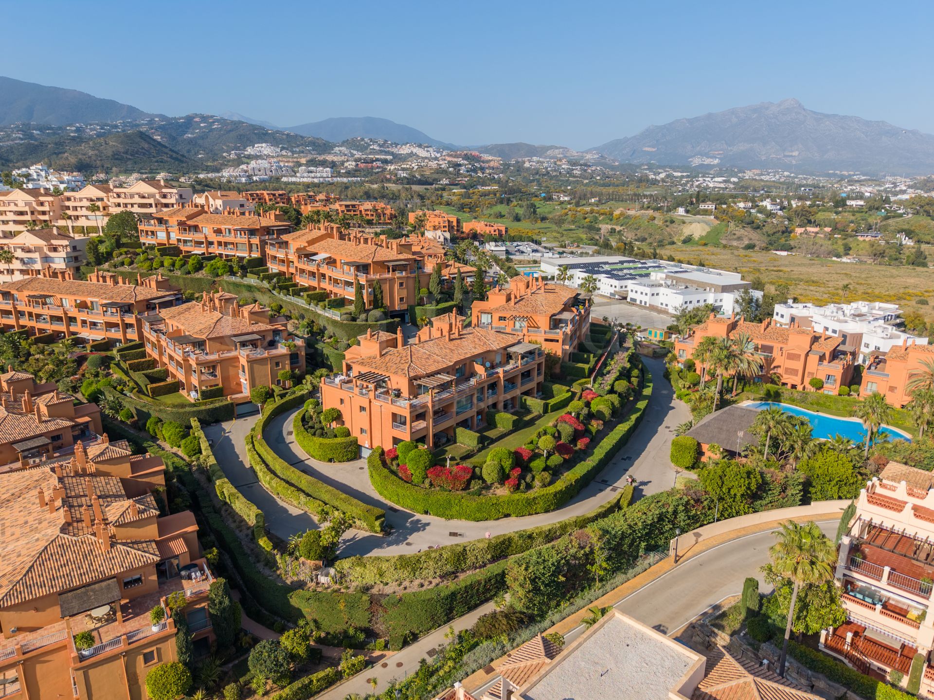 Apartamento Planta Baja en Benatalaya, Estepona