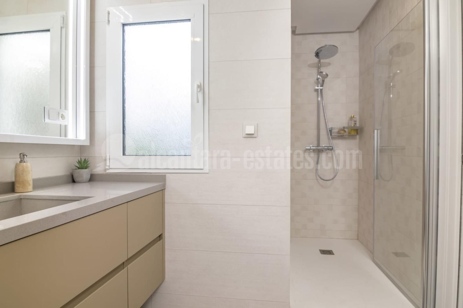 Atico Duplex en Villa Marina, Marbella