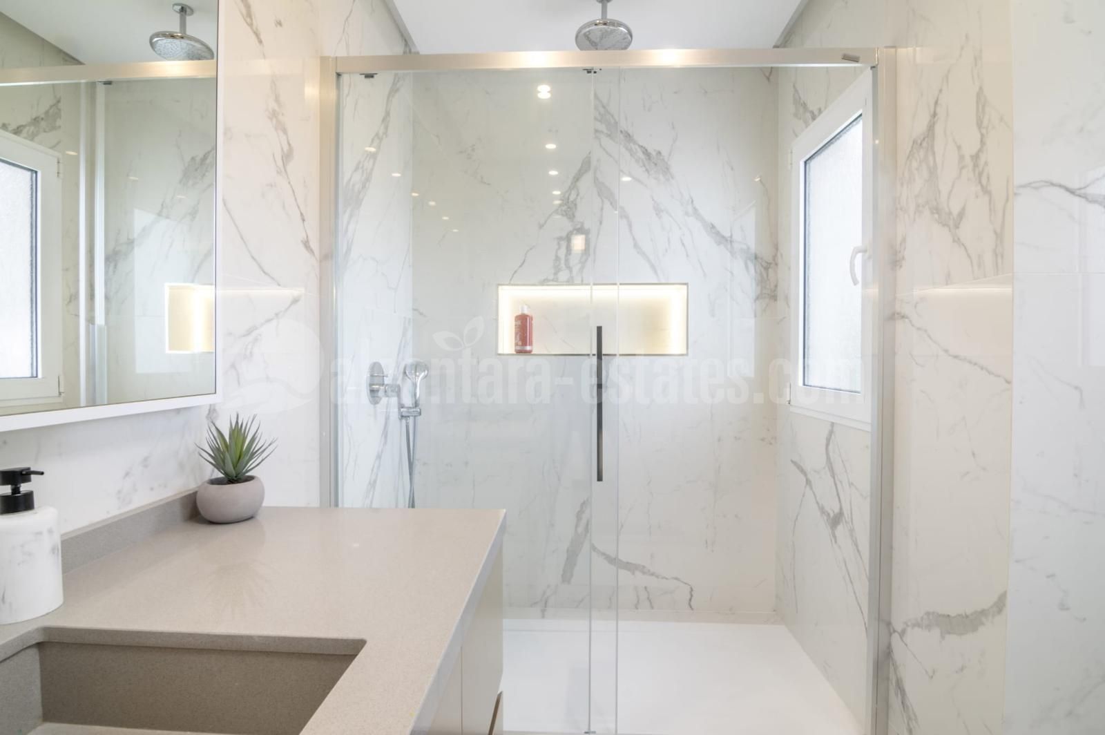 Atico Duplex en Villa Marina, Marbella