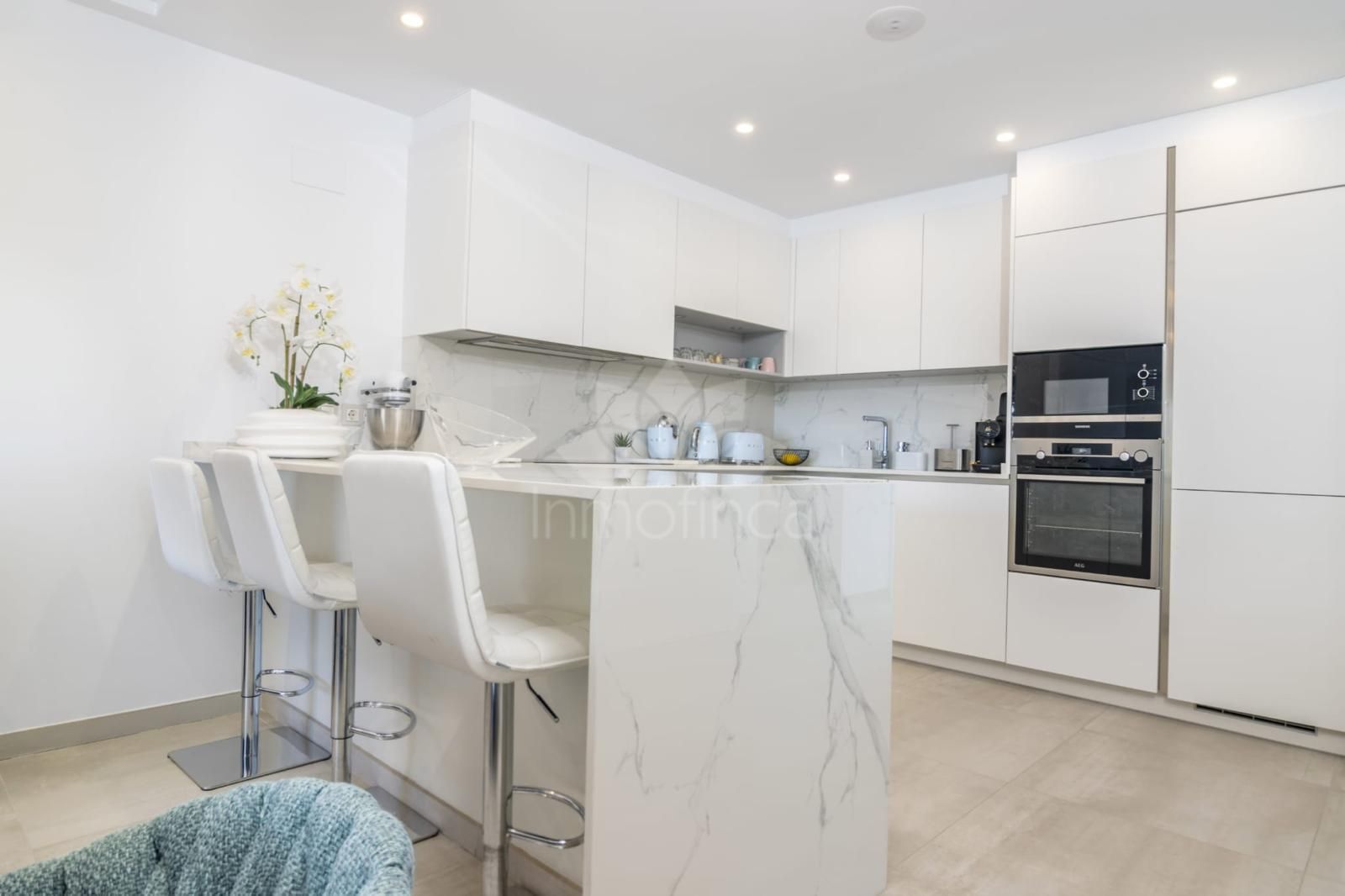 Atico Duplex en Villa Marina, Marbella