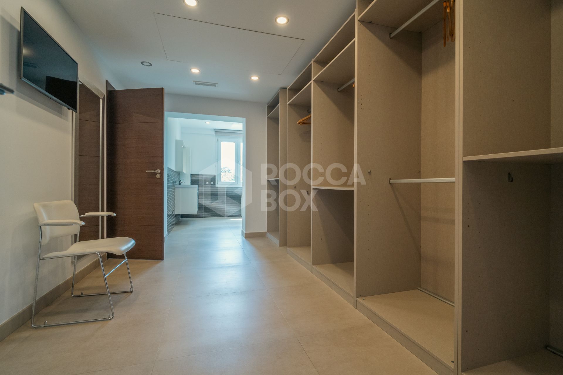 Villa for sale in San Pedro Playa, San Pedro de Alcantara