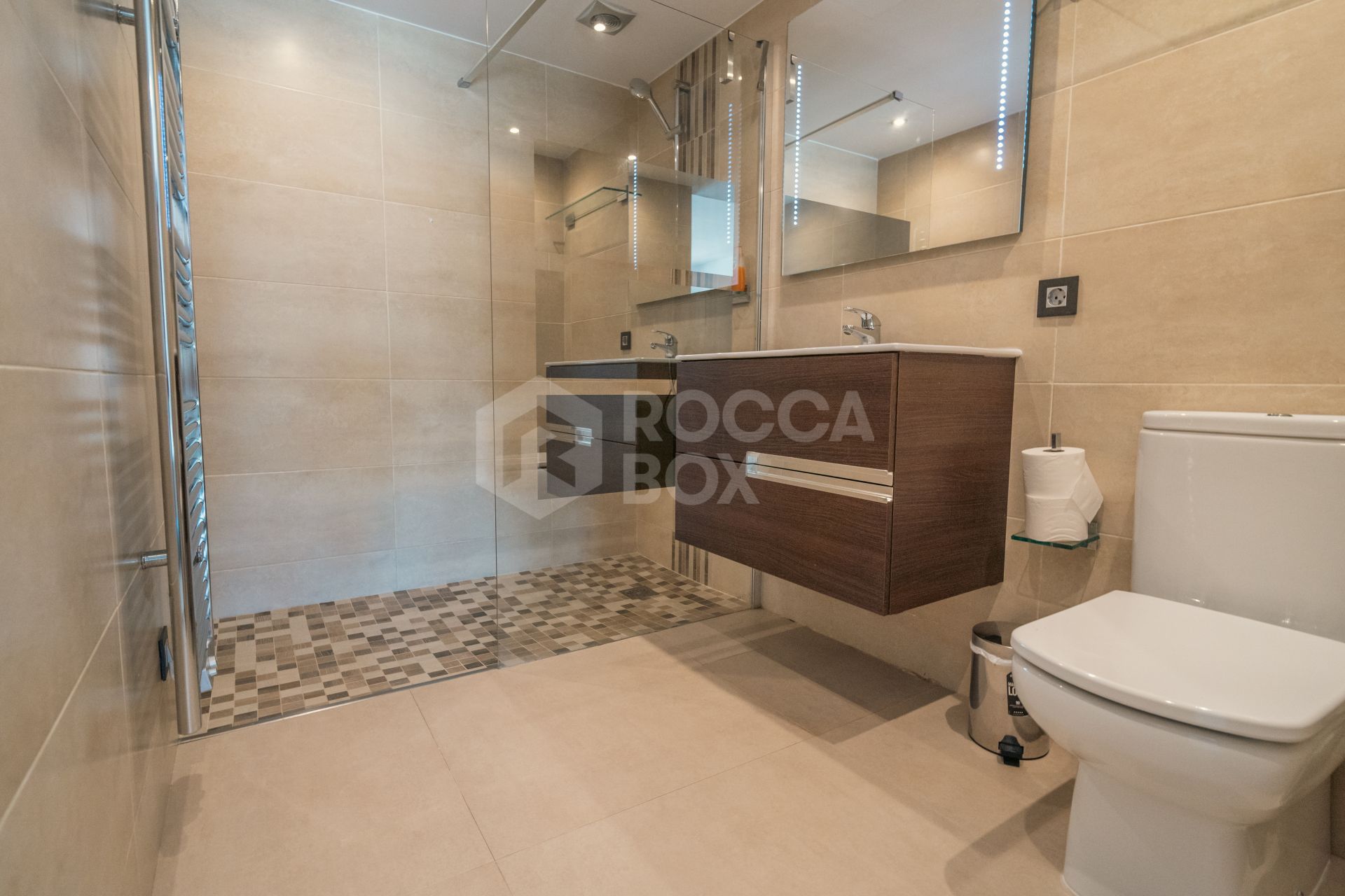 Villa for sale in San Pedro Playa, San Pedro de Alcantara