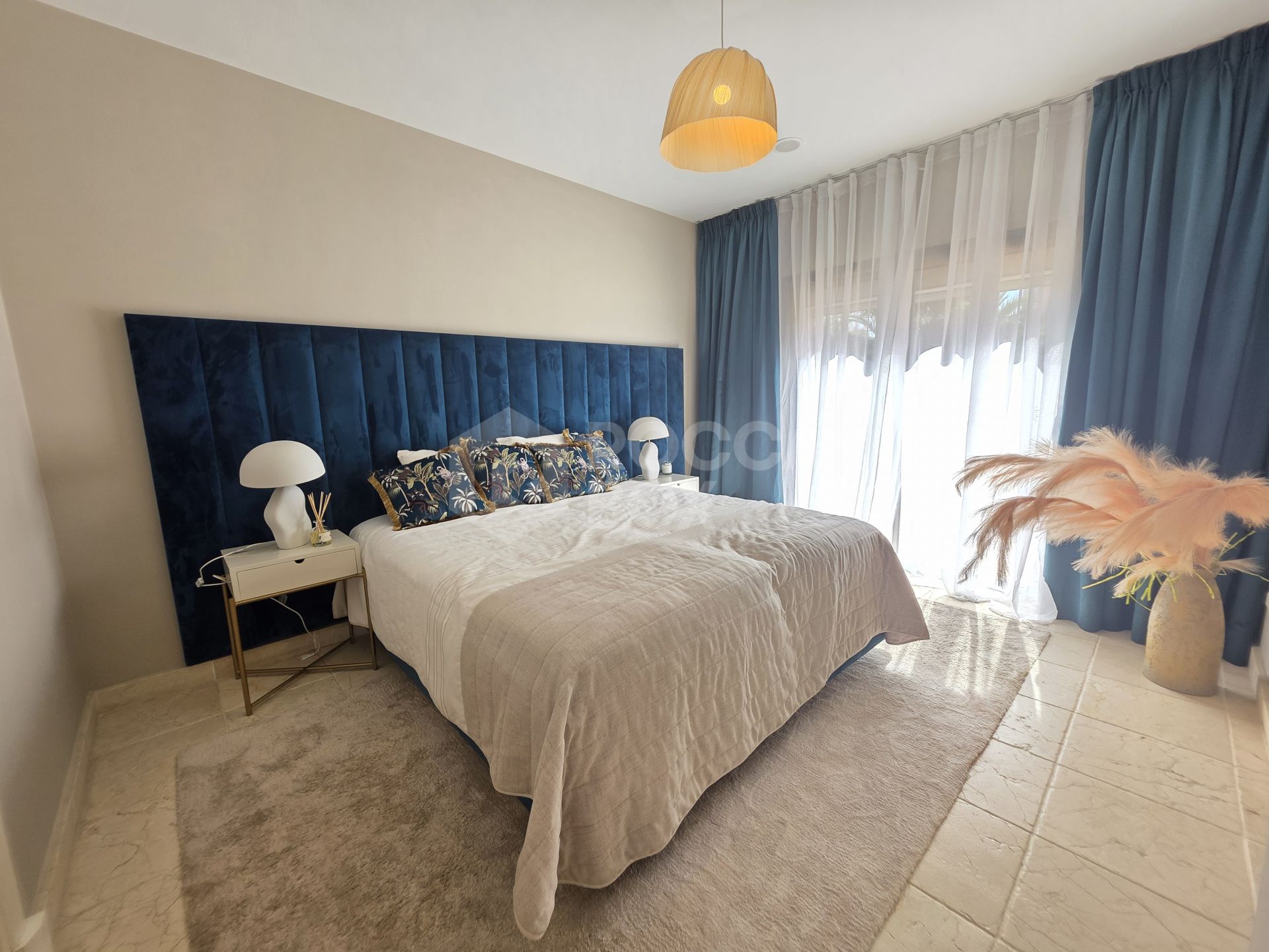 Exquisite Ground Floor Apartment in Benatalaya