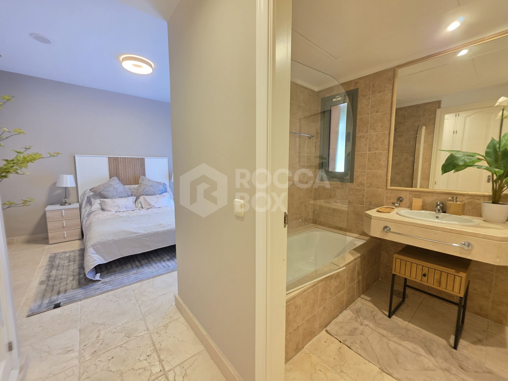 Exquisite Ground Floor Apartment in Benatalaya