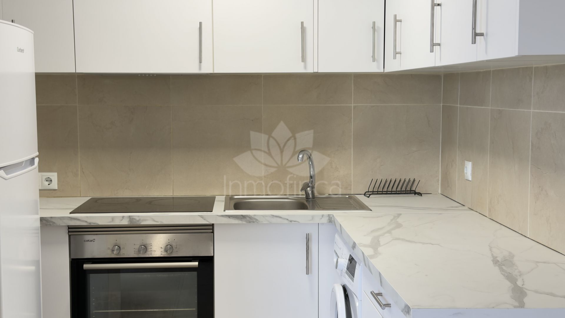 Apartamento en Atalaya Golf, Estepona