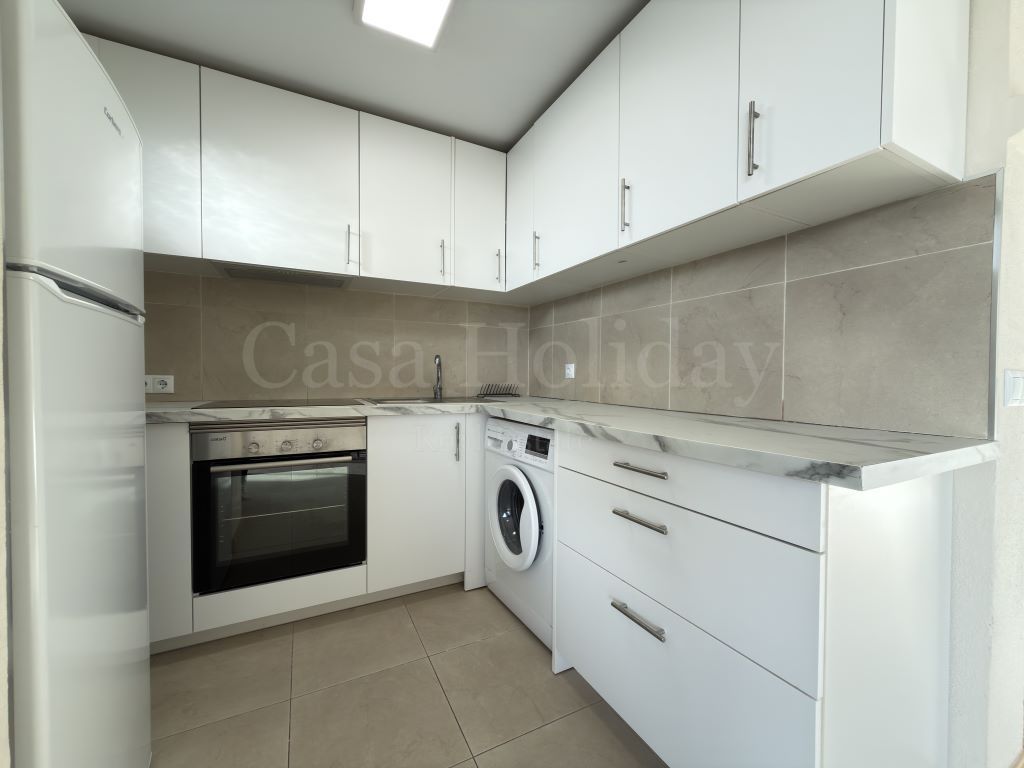 Apartamento en Atalaya Golf, Estepona