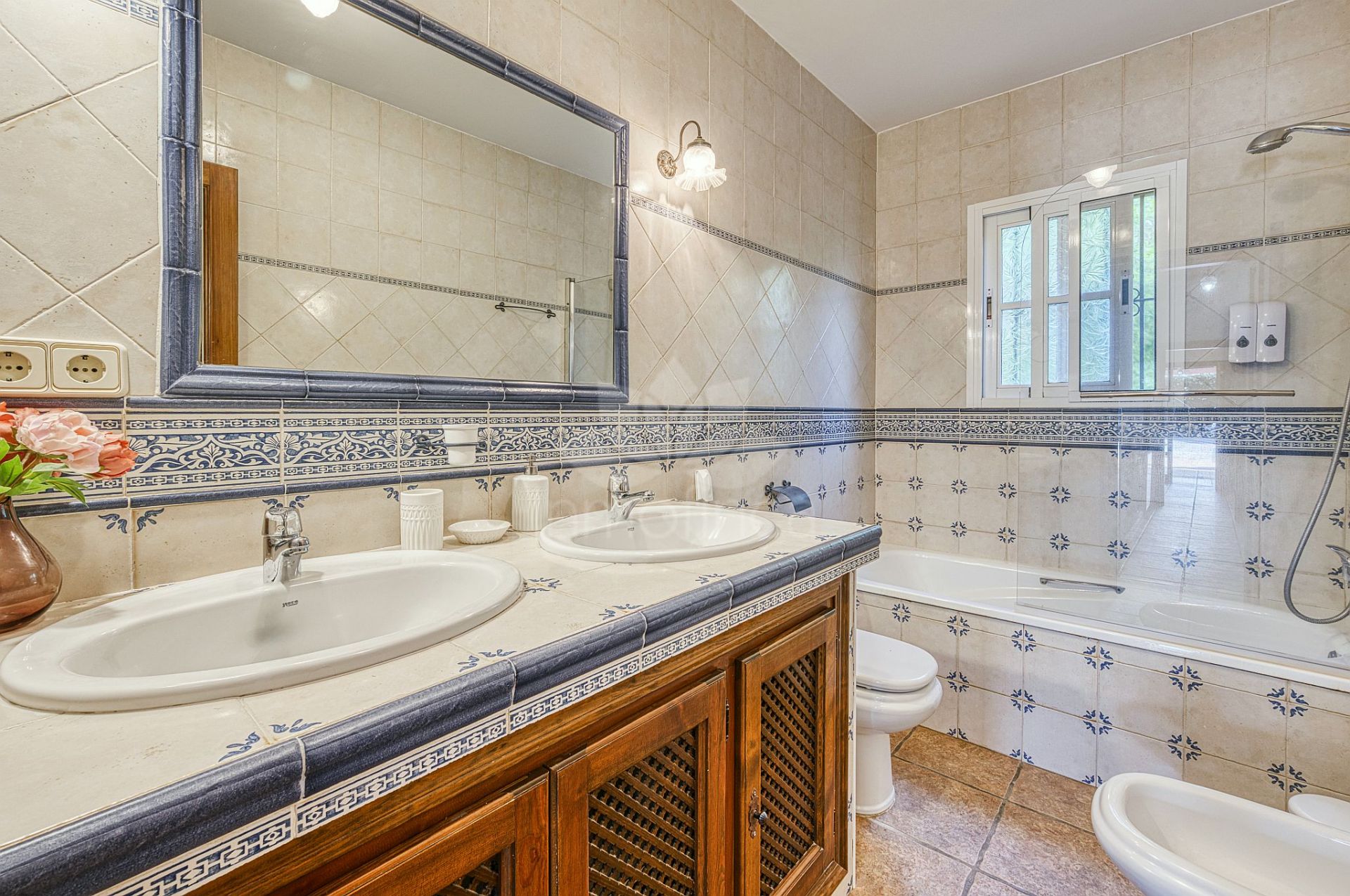 Villa in Ricmar, Marbella