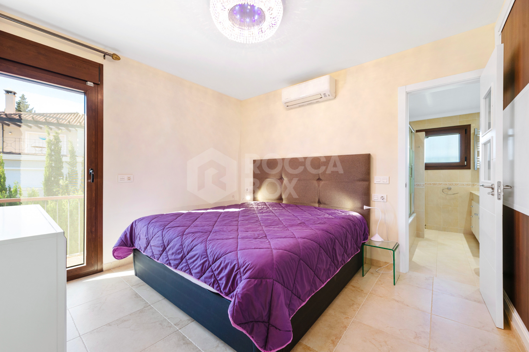 Luxury and Space in Atalaya, Estepona: Exceptional 5-Bedroom Villa for Sale