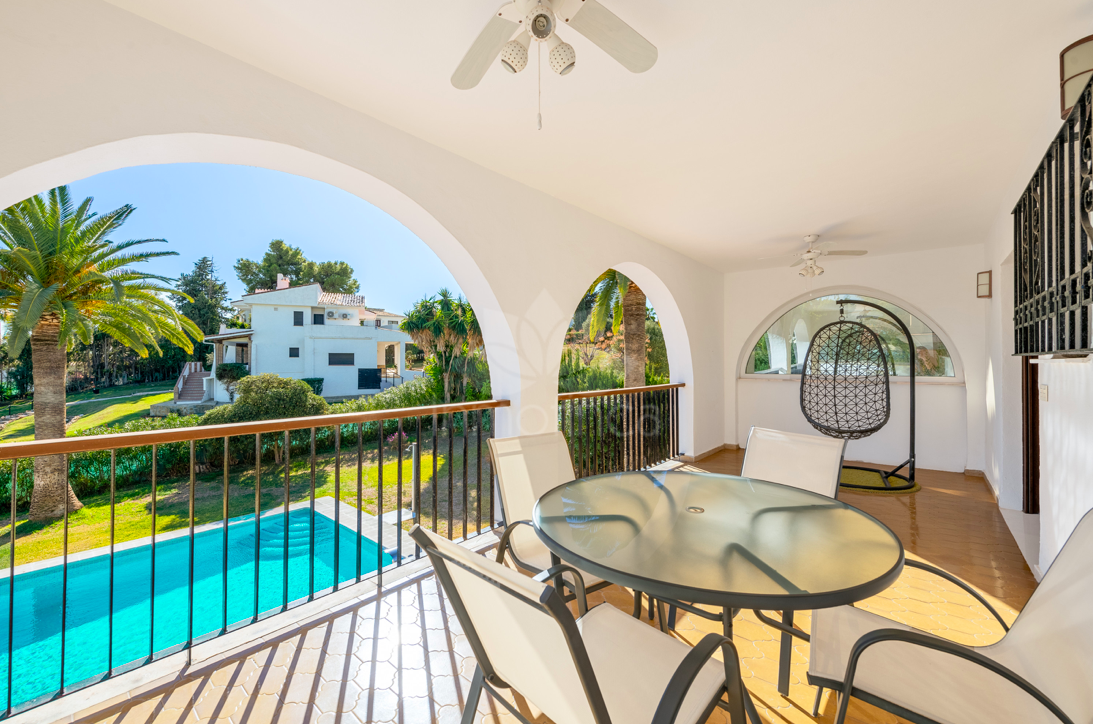 Villa in Atalaya, Estepona