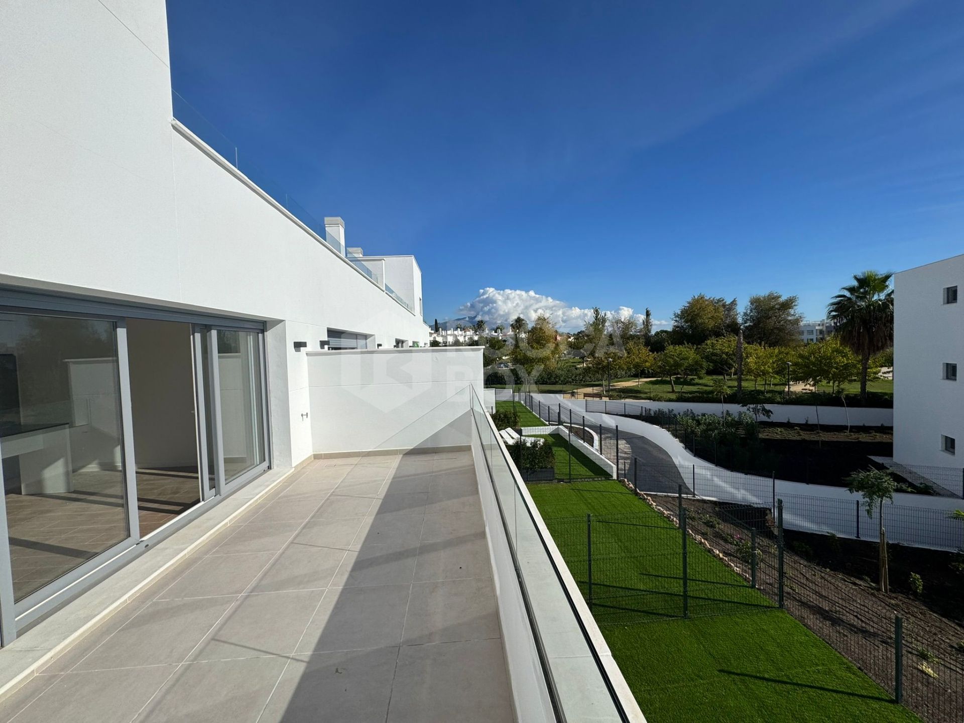 Luxury New Build Apartment with in Cancelada