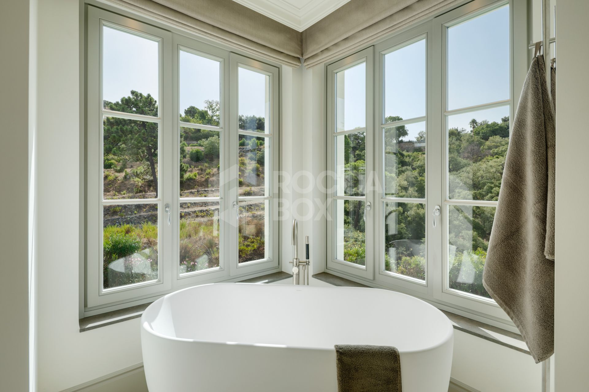 Luxury Contemporary Villa in La Zagaleta, Benahavís