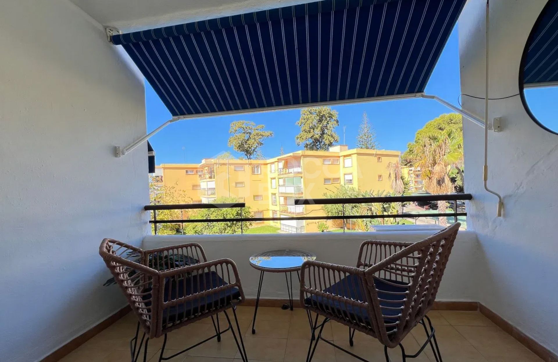 Charming One-Bedroom Apartment Just 2 Minutes Walking To The Beach