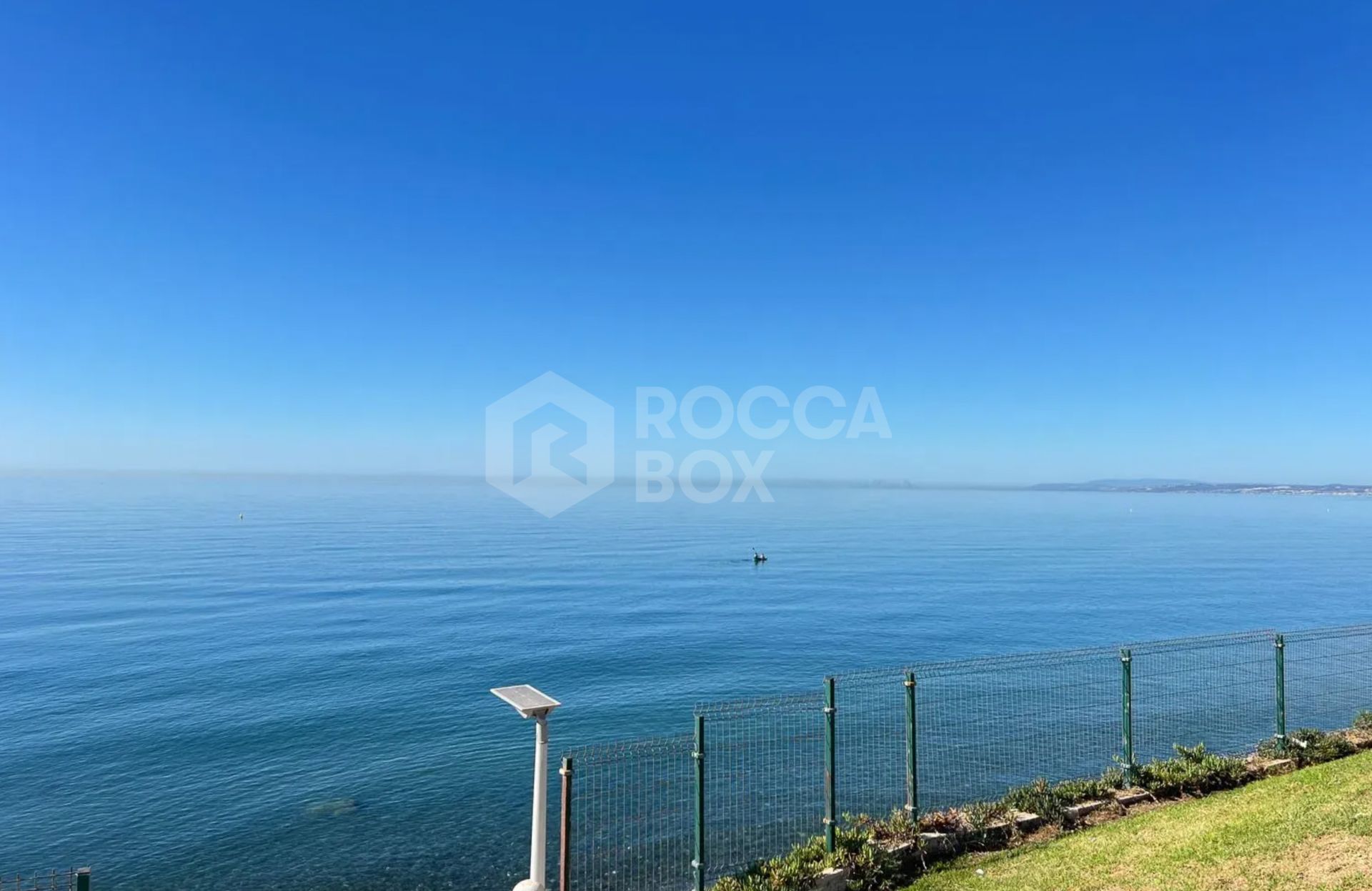 Charming One-Bedroom Apartment Just 2 Minutes Walking To The Beach