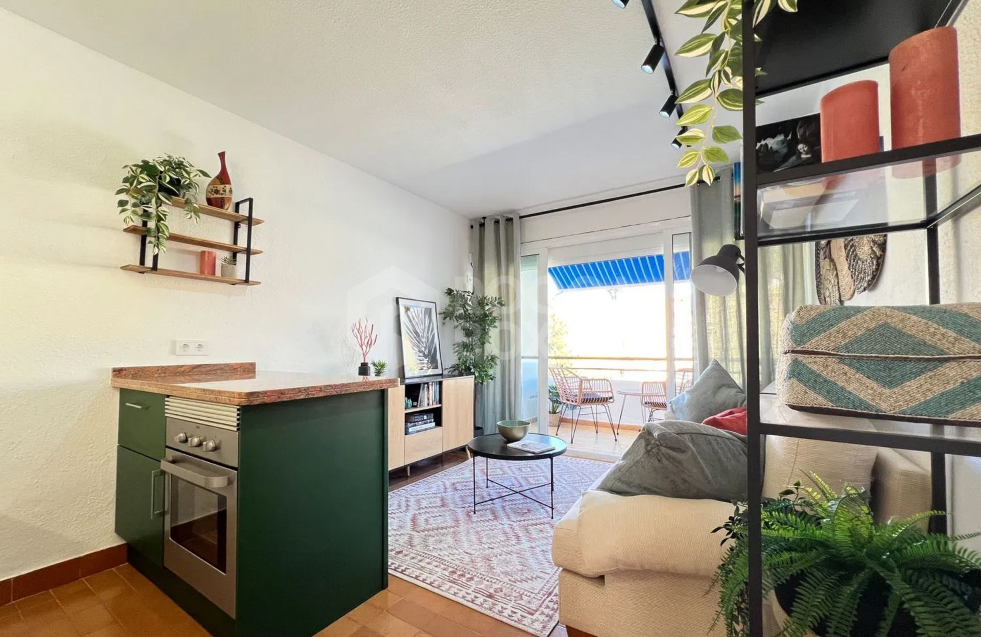 Charming One-Bedroom Apartment Just 2 Minutes Walking To The Beach