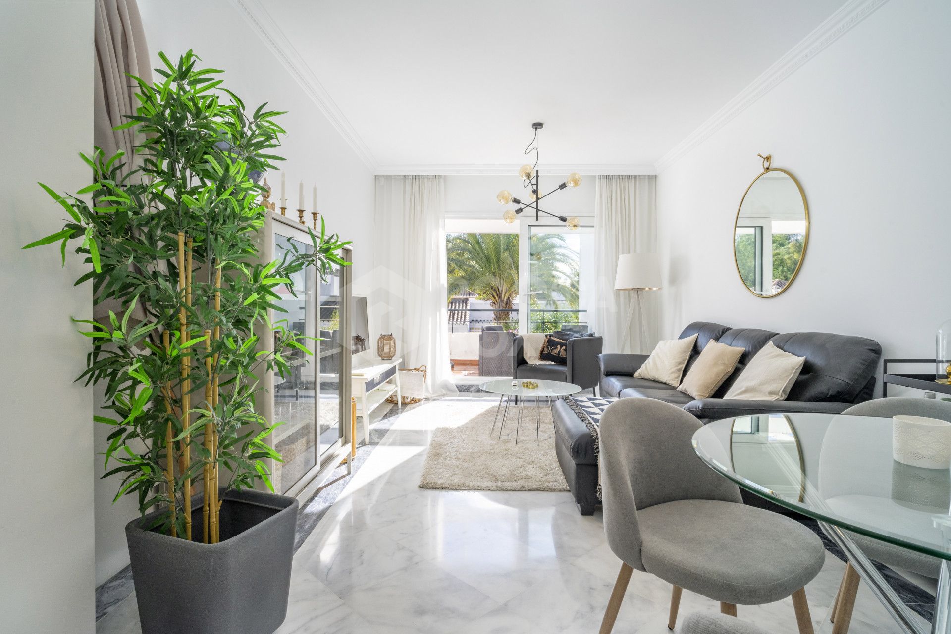 Elegant Two Bedroom Apartment with Tranquil Surroundings and Modern Comforts