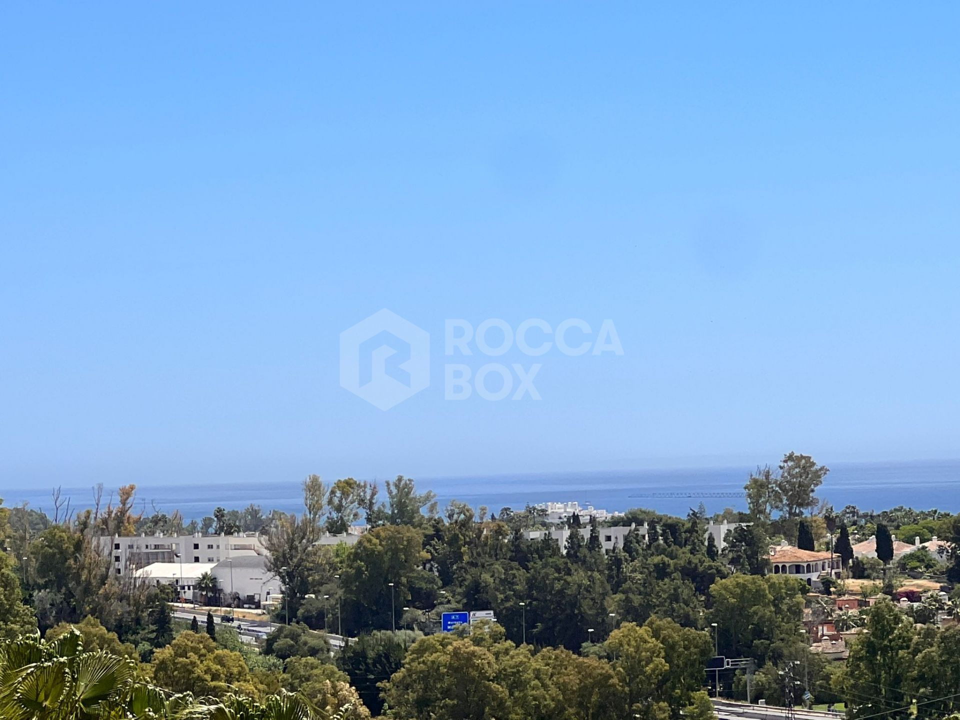 Penthouse with Sea Views in Nueva Atalaya – Parking Included