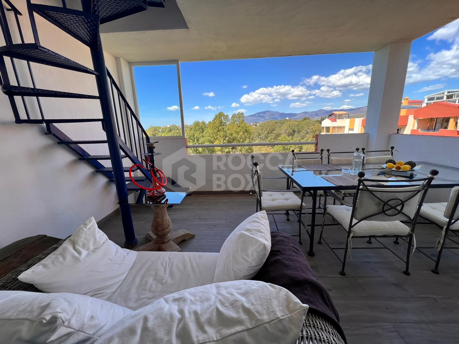 Penthouse with Sea Views in Nueva Atalaya – Parking Included