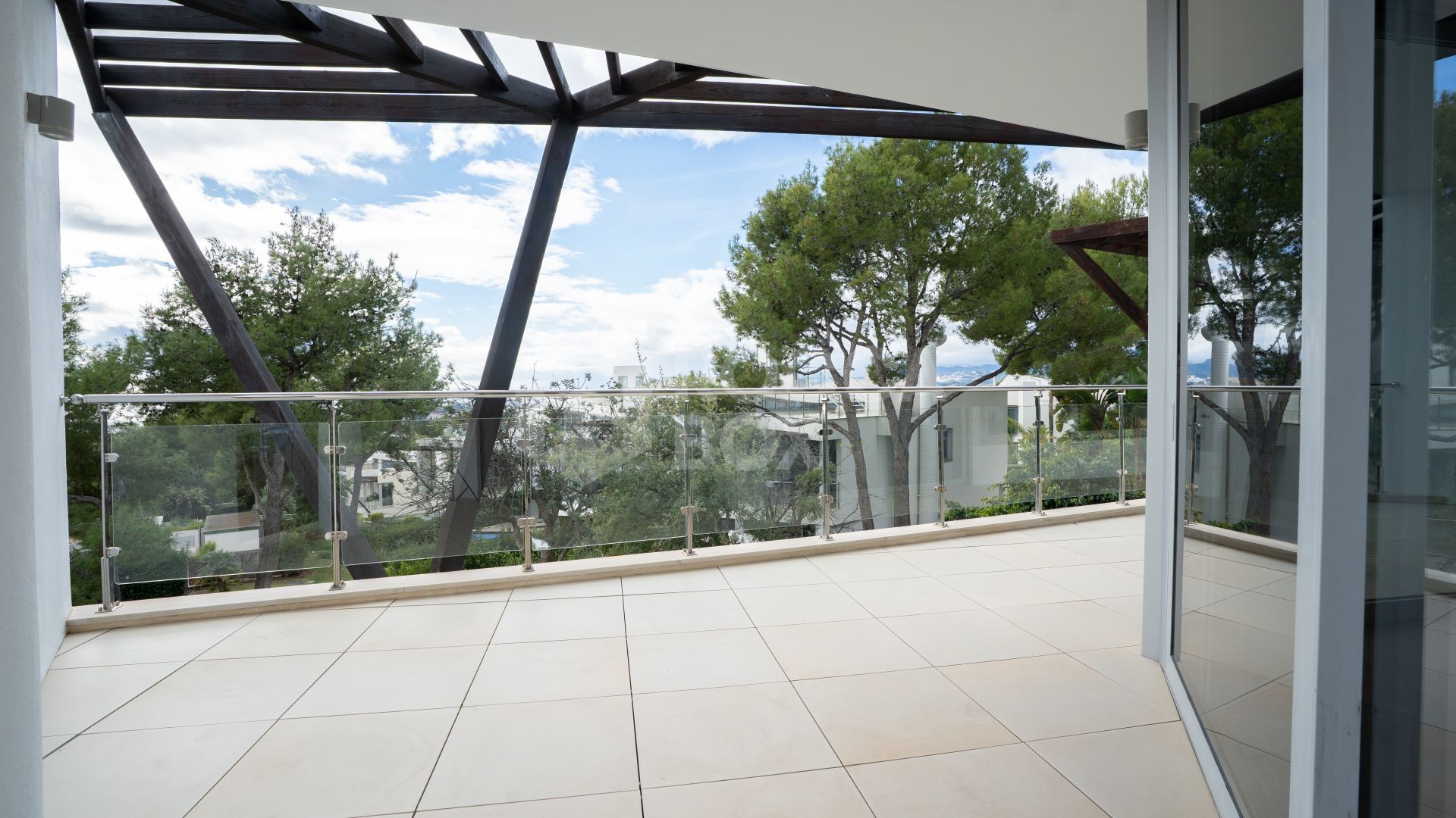 Exquisite New Build Luxury Villa with Private Pool and Sea Views in Meisho Hills