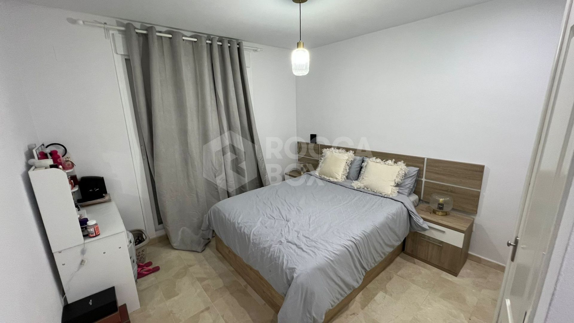 Two-Bedroom Apartment in Aloha Royal