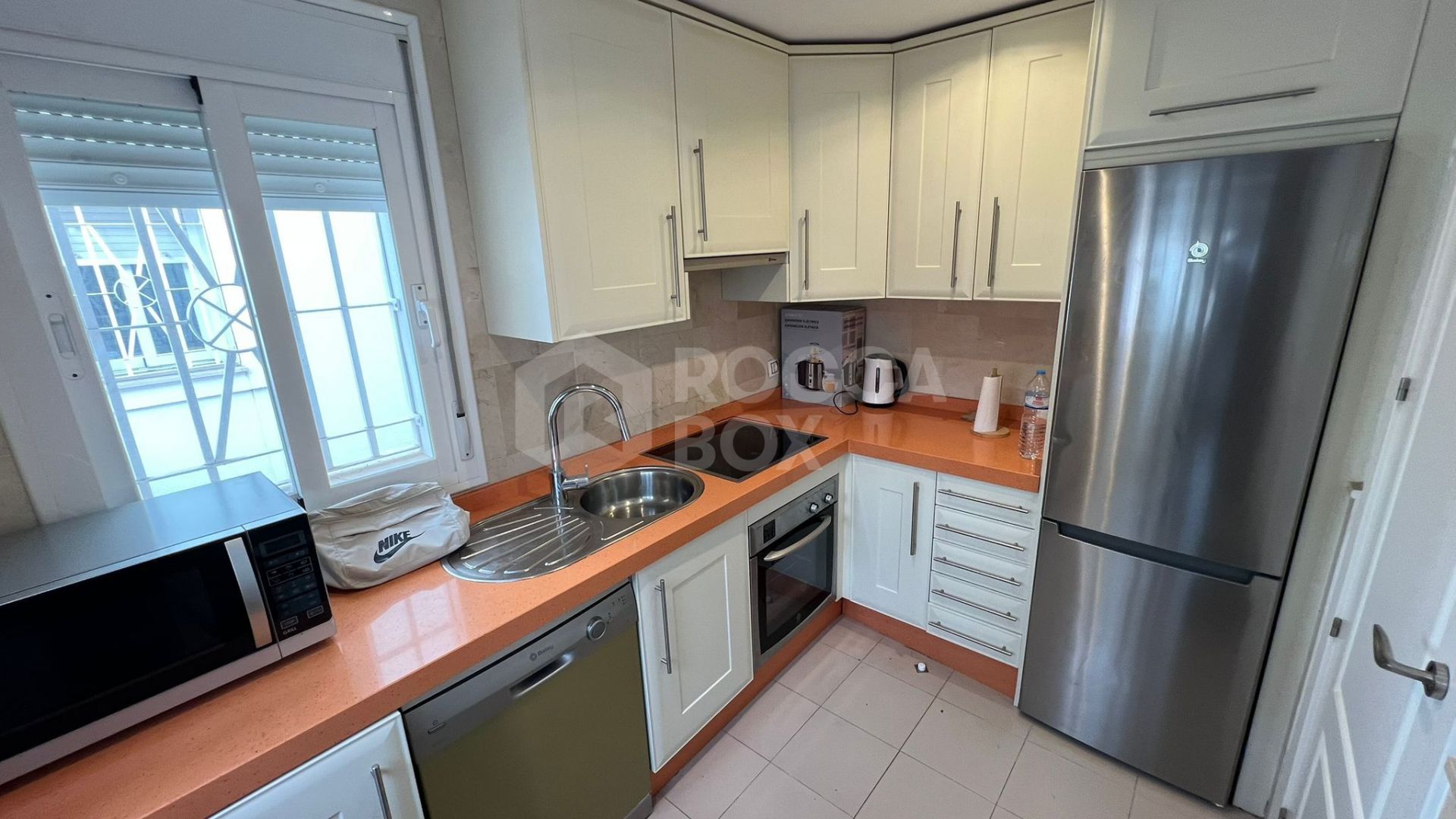 Two-Bedroom Apartment in Aloha Royal