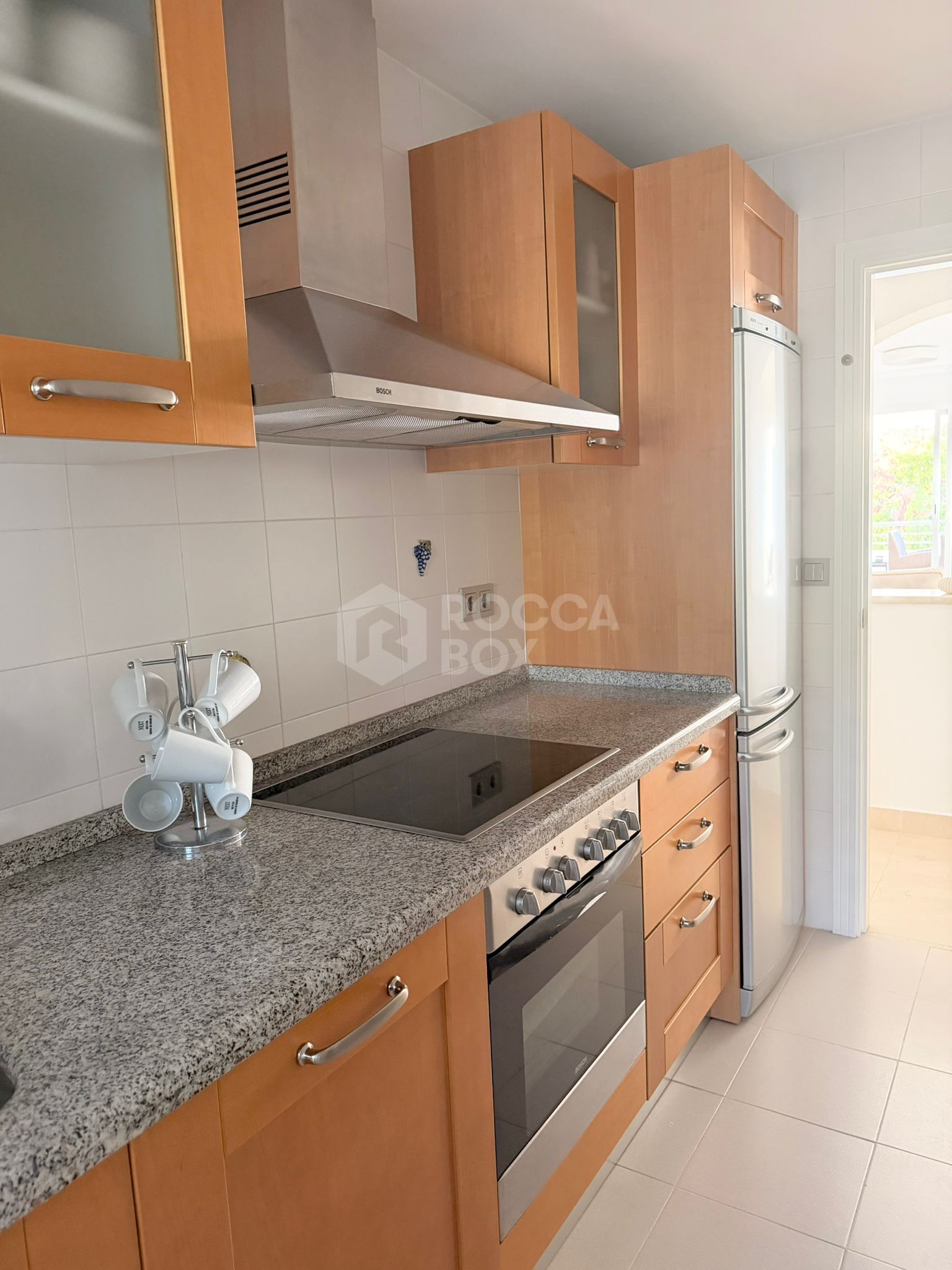 Luxury Apartment with Panoramic Mountain and Golf Views