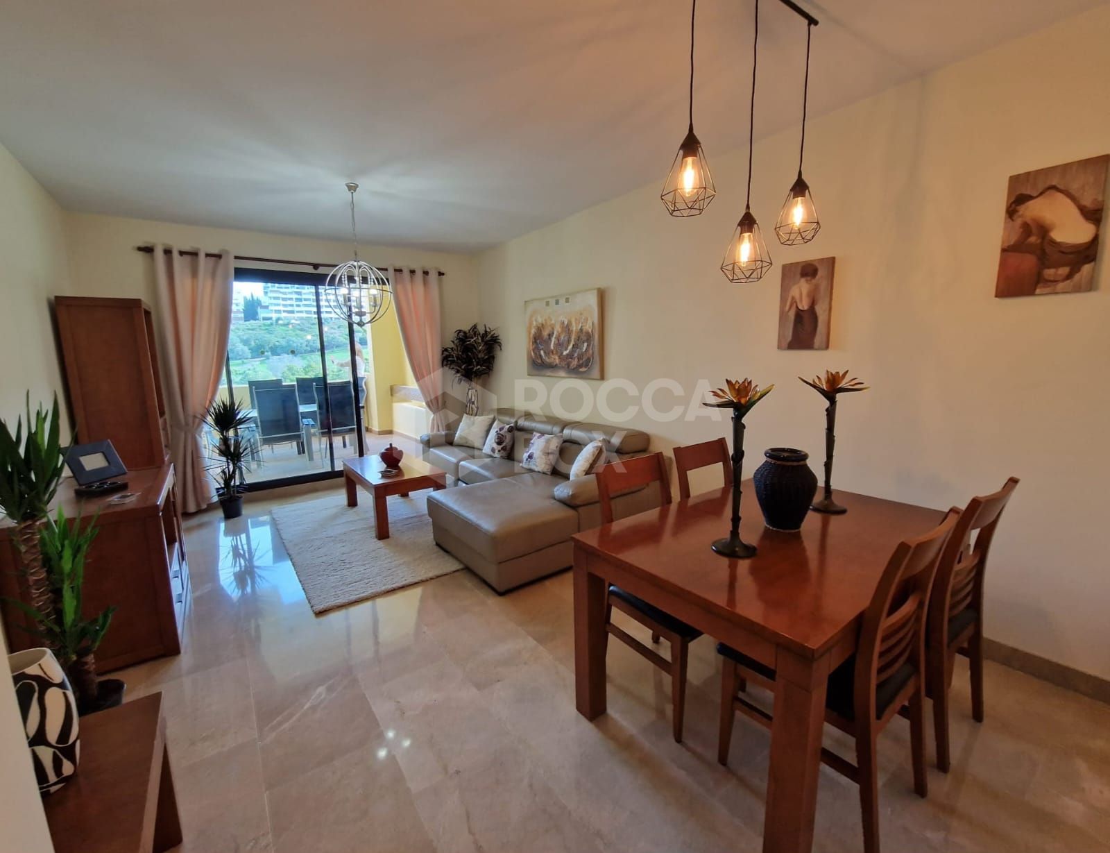 Elegant Golfside Apartment in Duquesa Village – Spacious & Close to the Marina