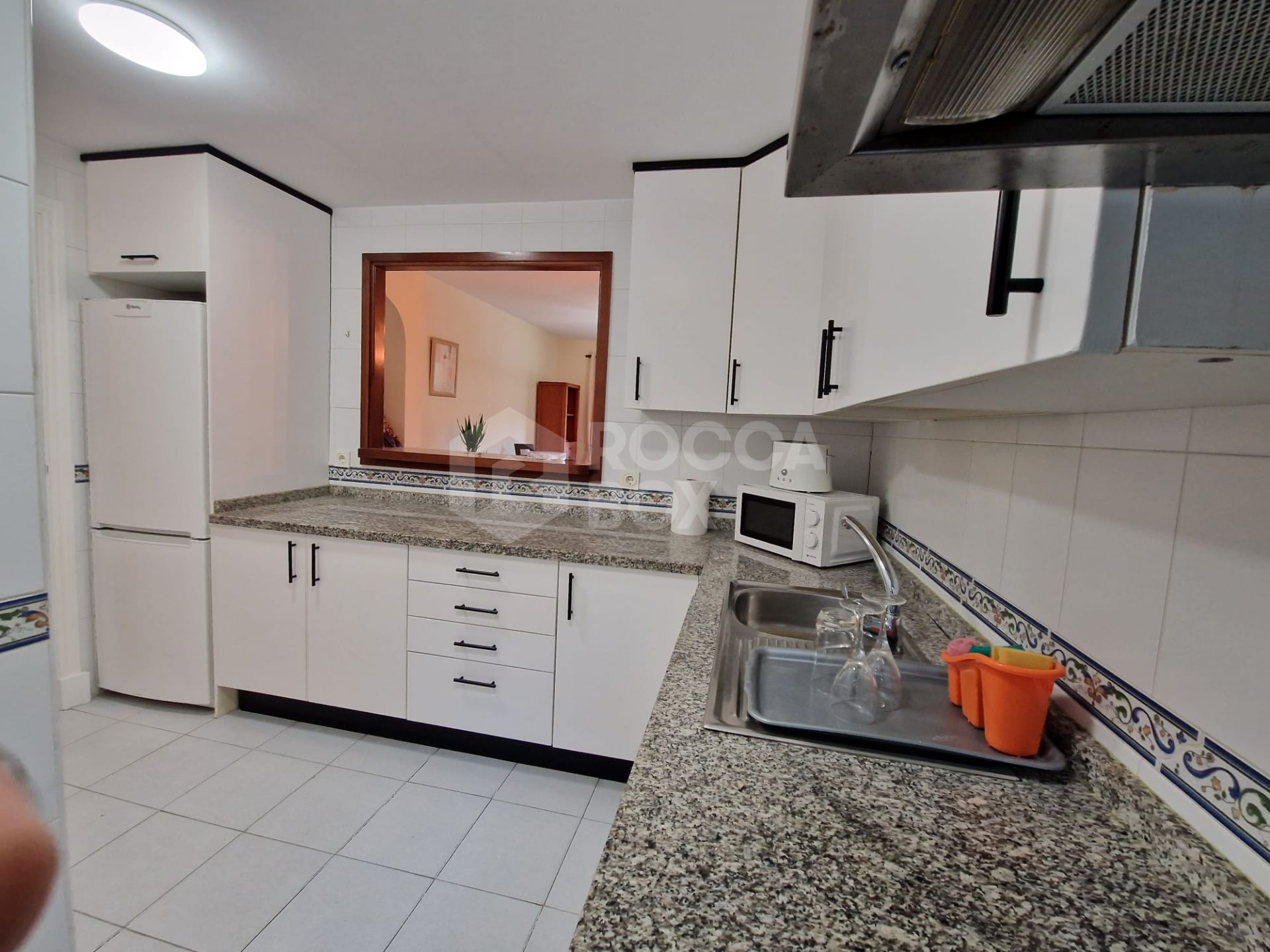 Elegant Golfside Apartment in Duquesa Village – Spacious & Close to the Marina