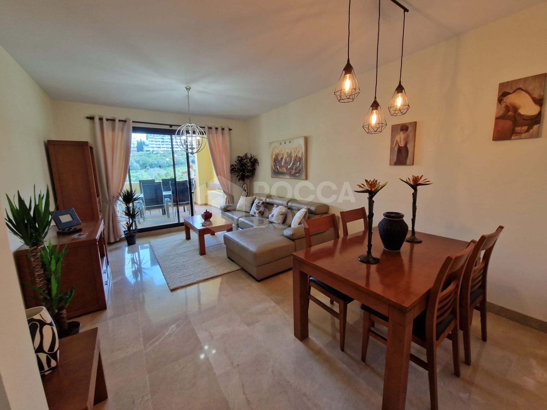 Elegant Golfside Apartment in Duquesa Village – Spacious & Close to the Marina