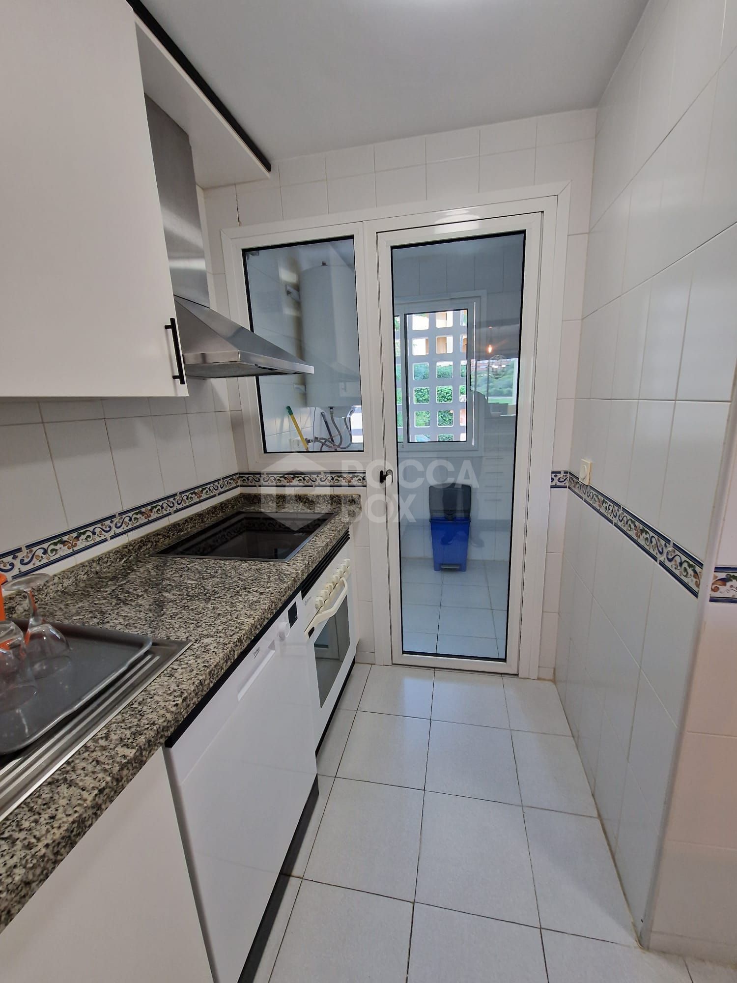 Elegant Golfside Apartment in Duquesa Village – Spacious & Close to the Marina