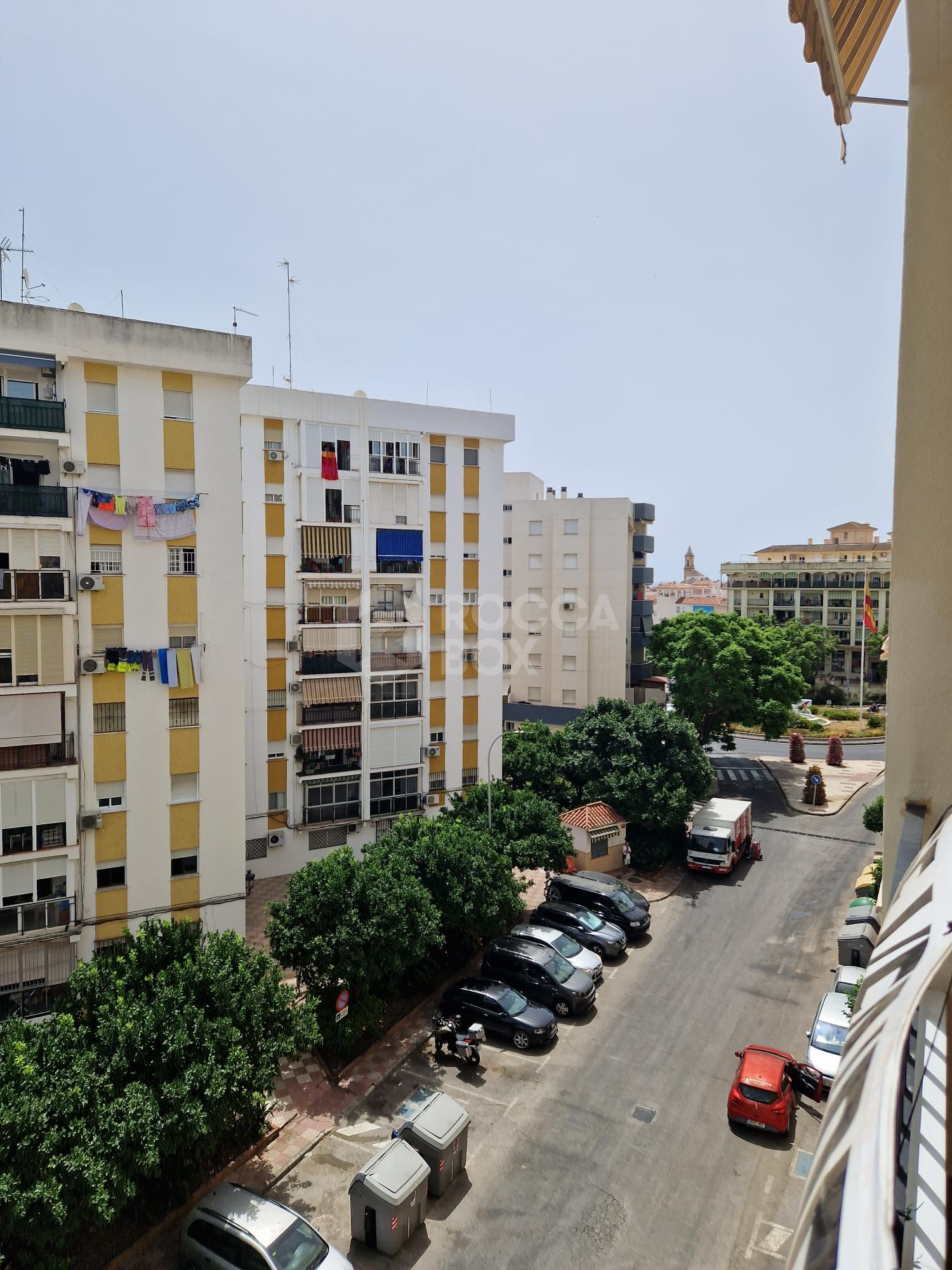 Unfurnished 3-Bedroom Apartment in Estepona Center